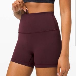 Lululemon Wunder Train 4” short, size 6